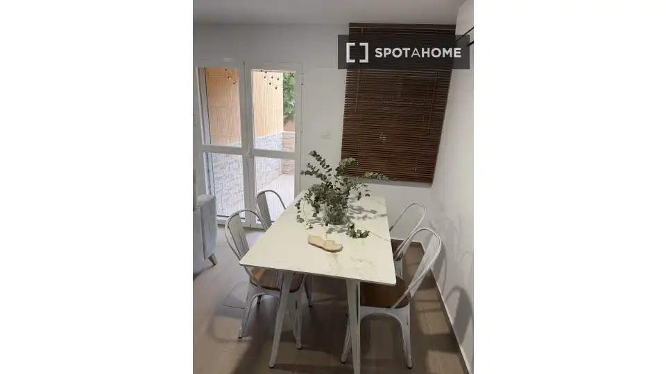 Habitación 81 m², Chiclana de la Frontera