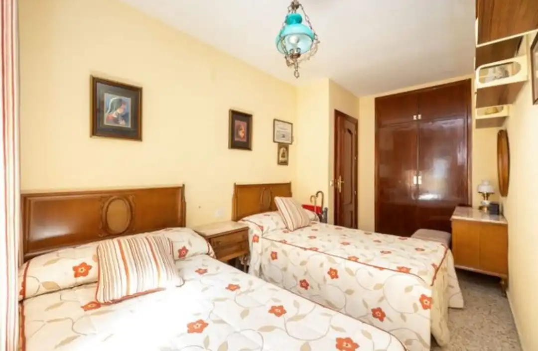 Piso de 138 m² en Granada
