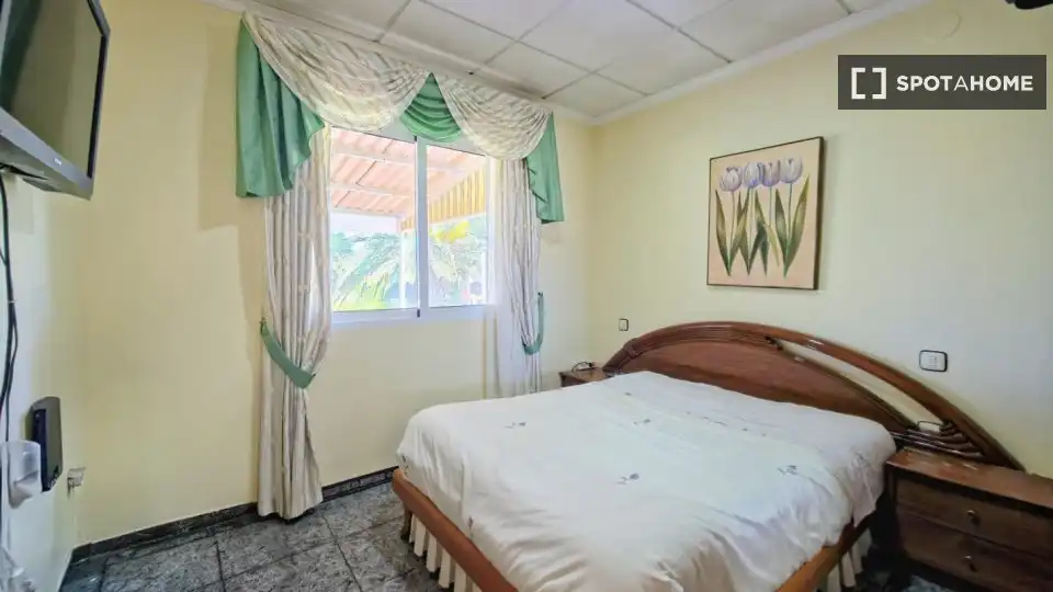 Habitación 4025 m², Cartagena