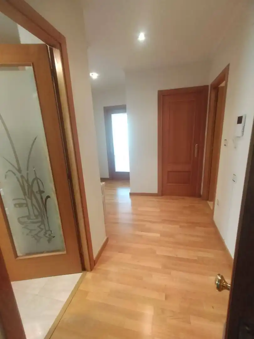 Piso de 81 m² en Ourense