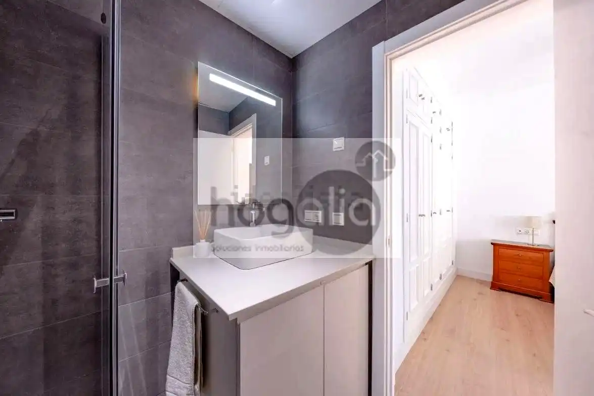 Piso de 75 m² en Sevilla