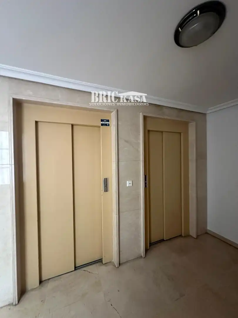 Piso de 120 m² en Cáceres