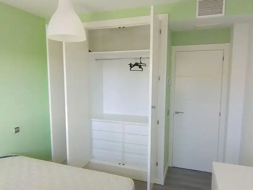 Habitació de lloguer, Paracuellos de Jarama