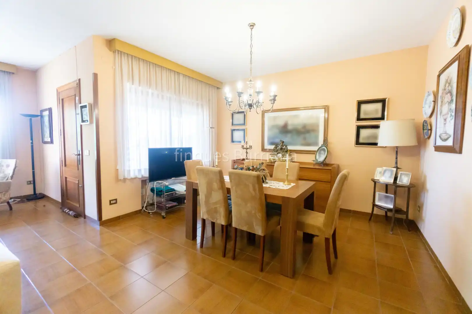Piso de 265 m² en Almazora
