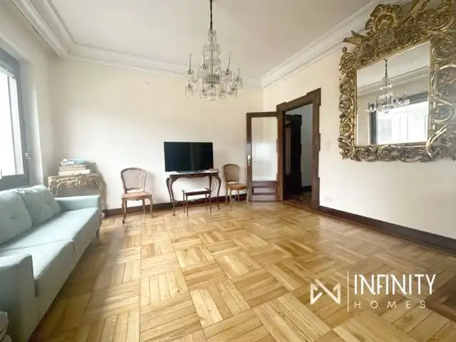Piso de 210 m² en Bilbao