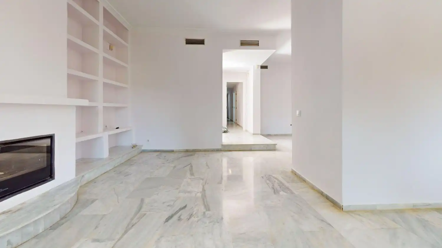Casa de 370 m² en Mairena del Aljarafe