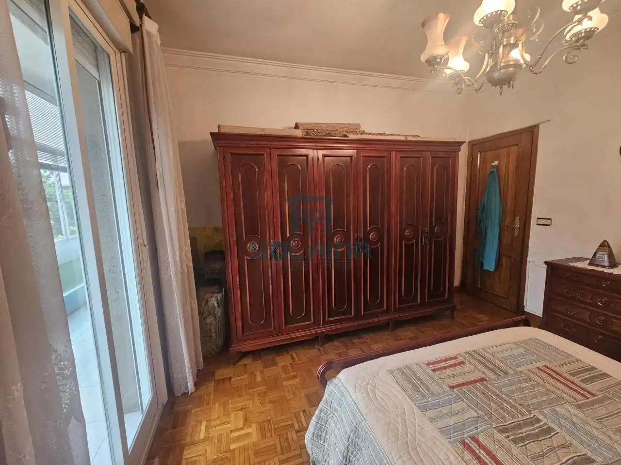 Wohnung 90 m² in Ourense