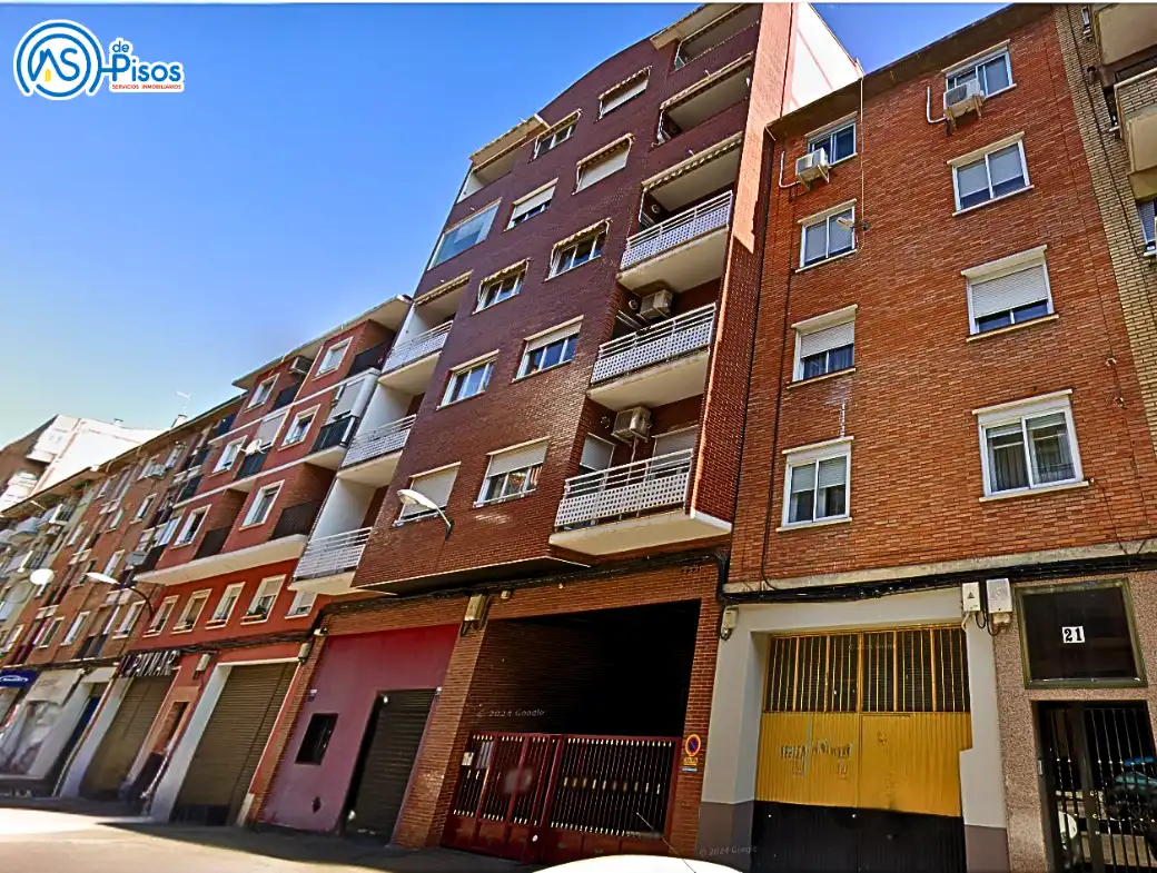 Piso de 160 m² en Zaragoza