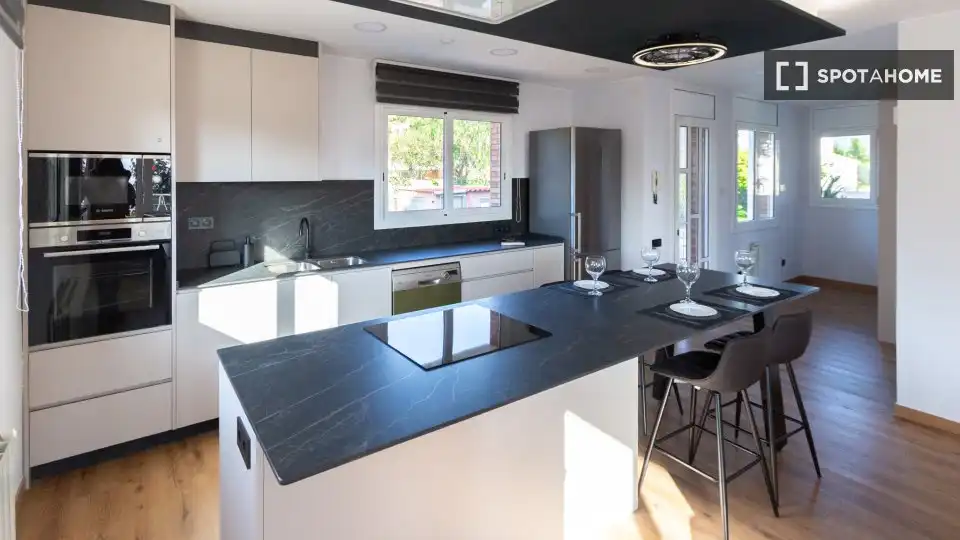 Piso de 350 m² en Sentmenat