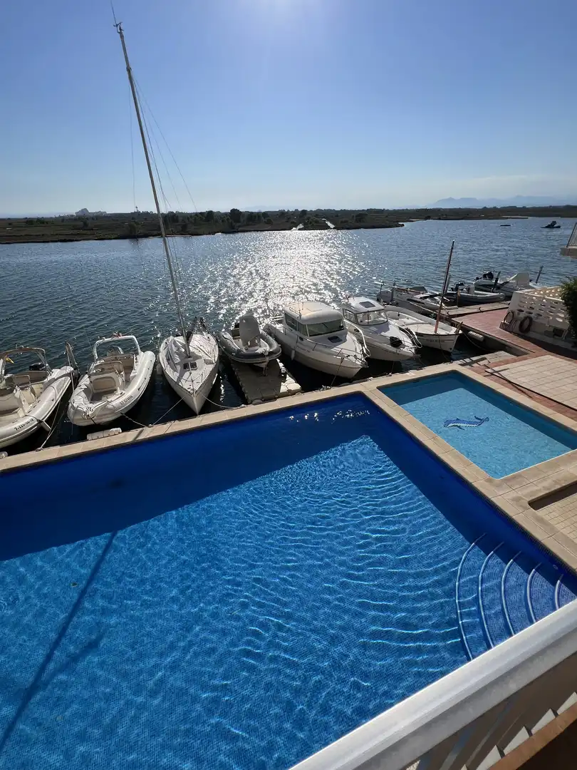 Piso de 82 m² en Roses