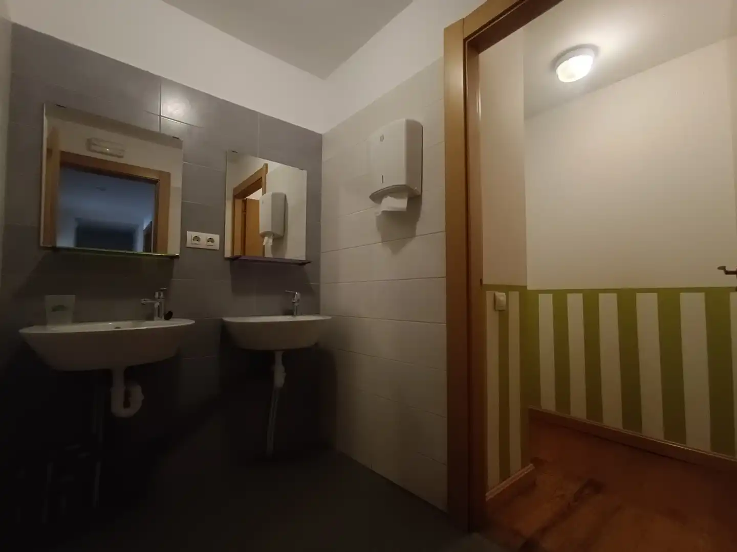 Habitación 100 m², Pamplona