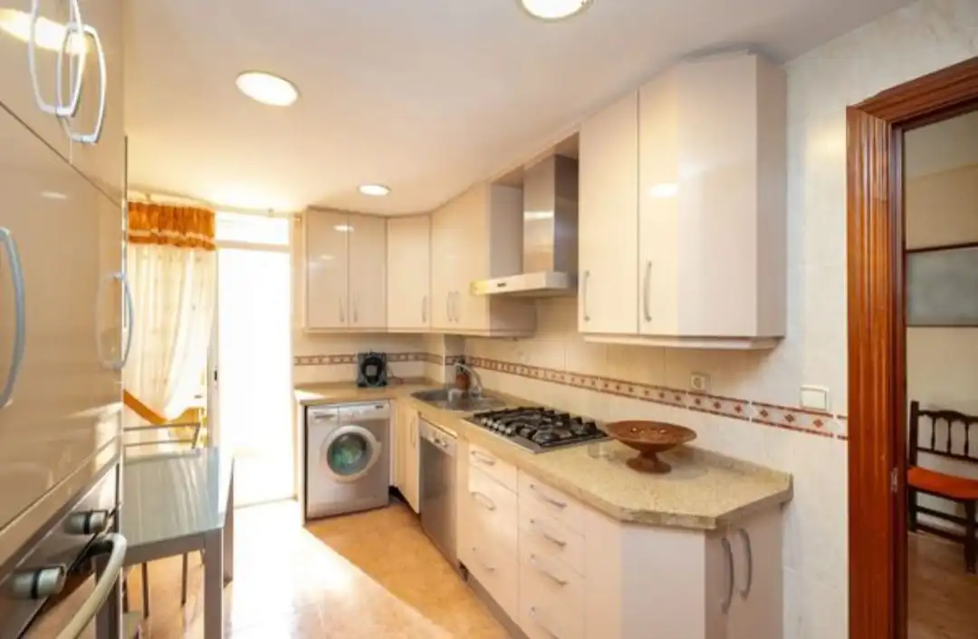 Piso de 138 m² en Granada