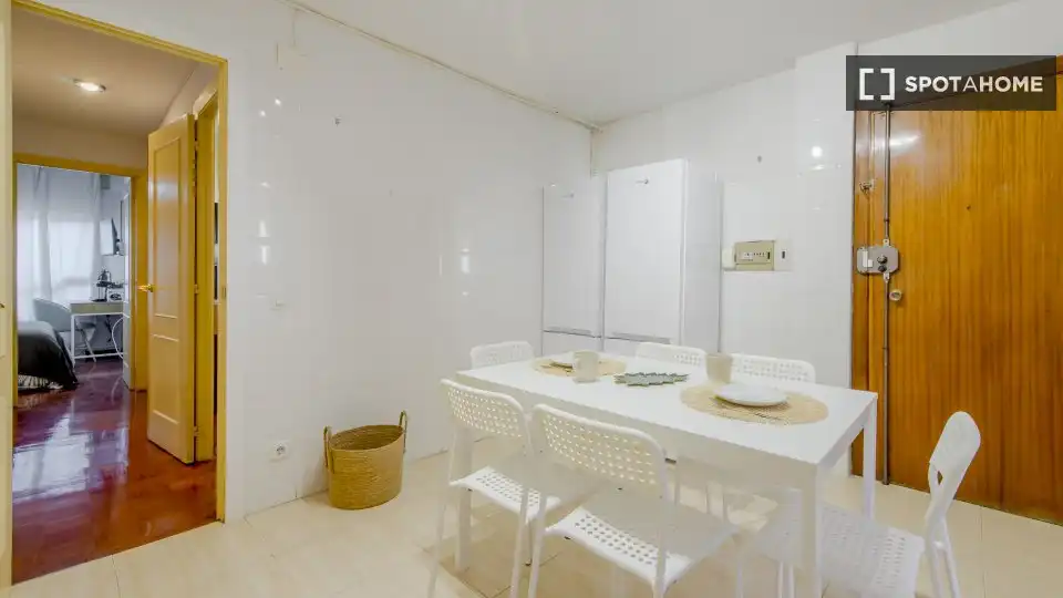 Chambre à louer, Madrid