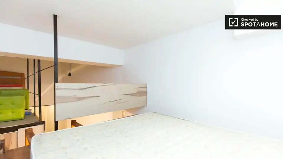 Habitación 29 m², Granada