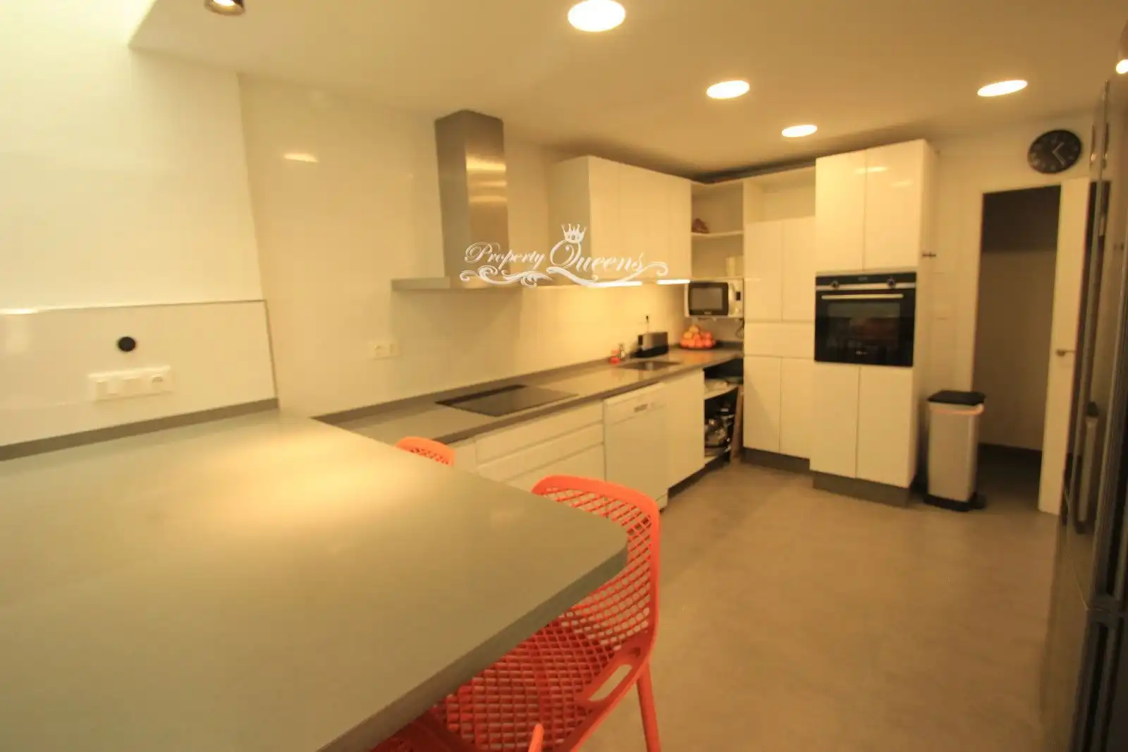Casa de 240 m² a Población de Arroyo
