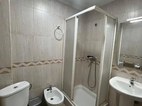 Habitación 120 m², Granada