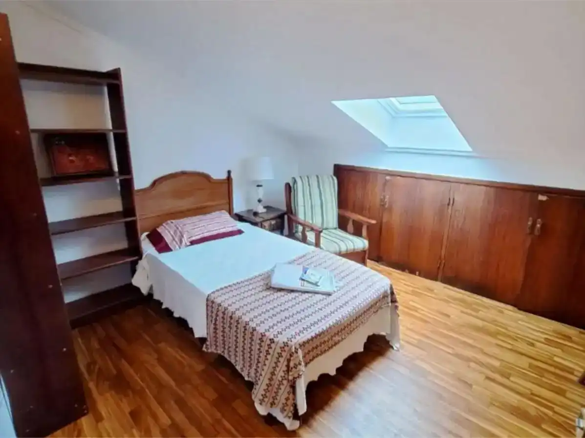 Piso de 87 m² en Pontevedra