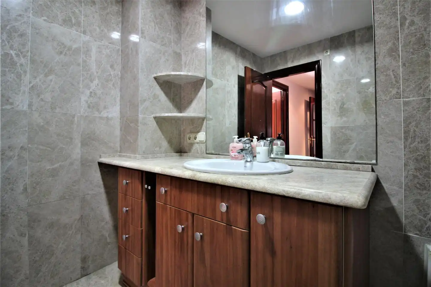 Piso de 148 m² en Almería