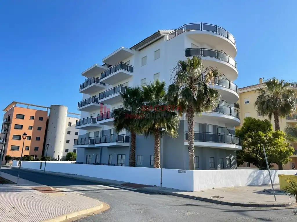 Piso de 80 m² en Lepe