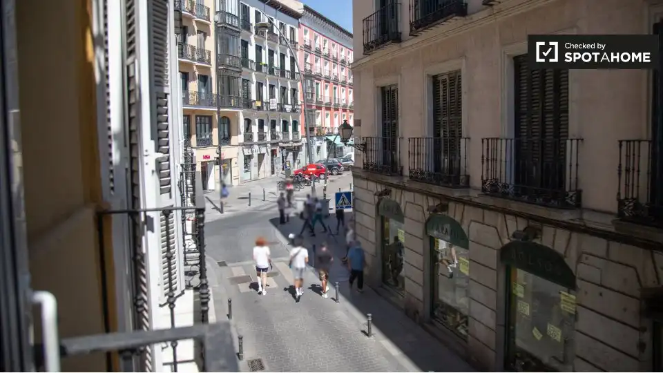 Habitació de lloguer, Madrid