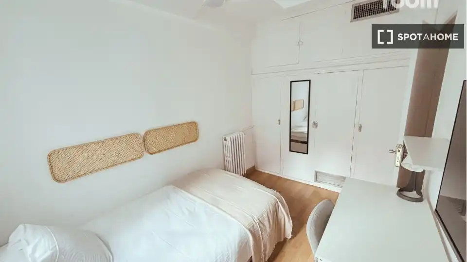 Habitación 260 m², Madrid