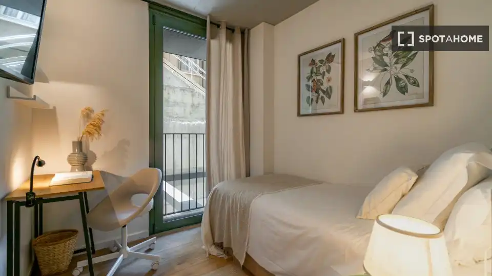 Habitación 180 m², Barcelona