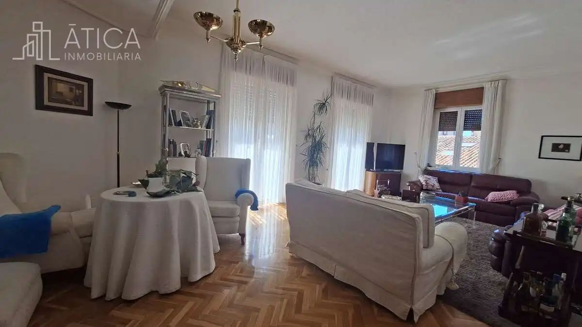 Кімната в оренду, Саламанка