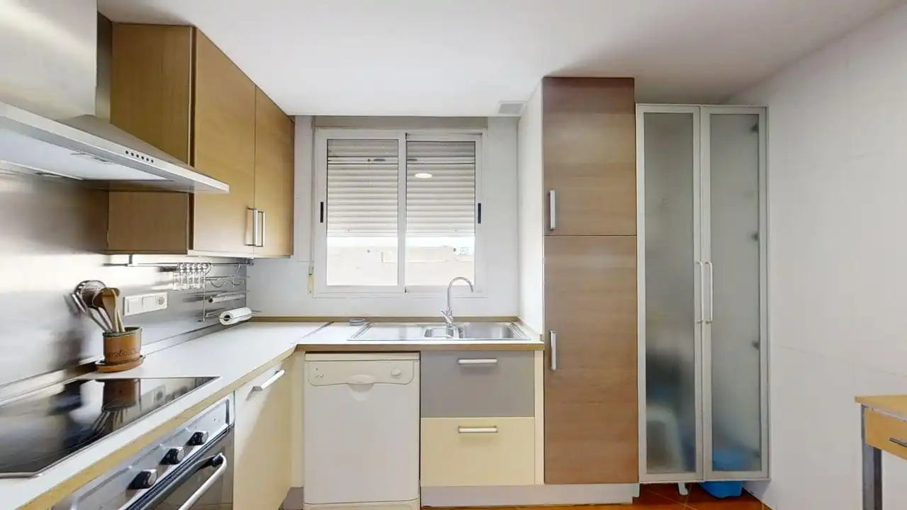 Piso de 115 m² en Benetússer