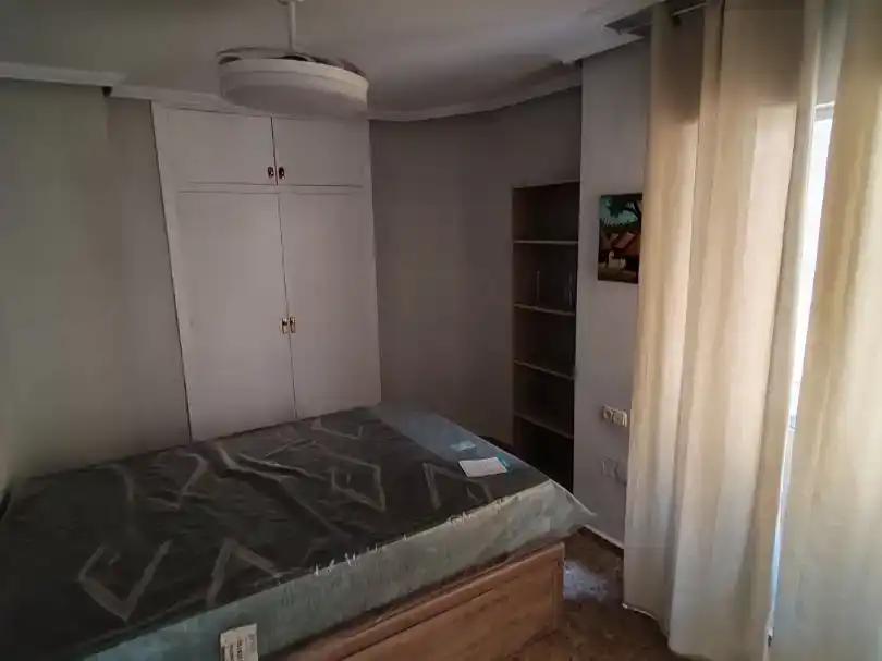 Piso de 90 m² en Almería