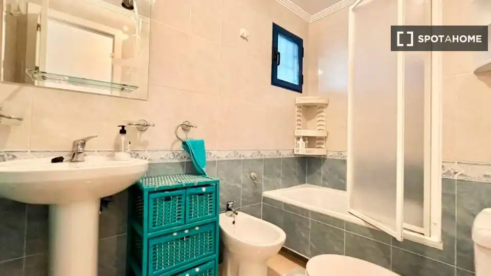 Habitación 81 m², Orihuela