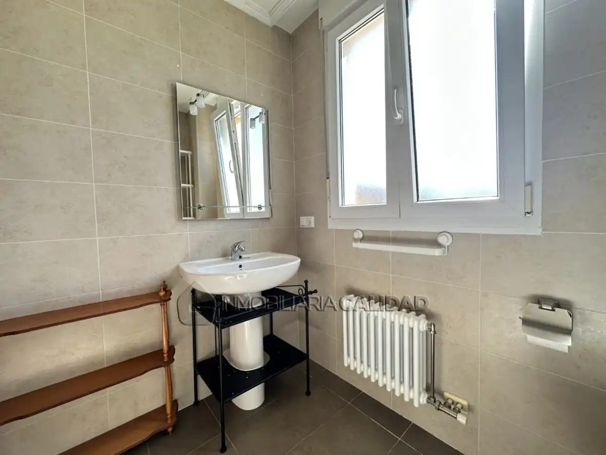 Casa de 201 m² en Villagonzalo Pedernales
