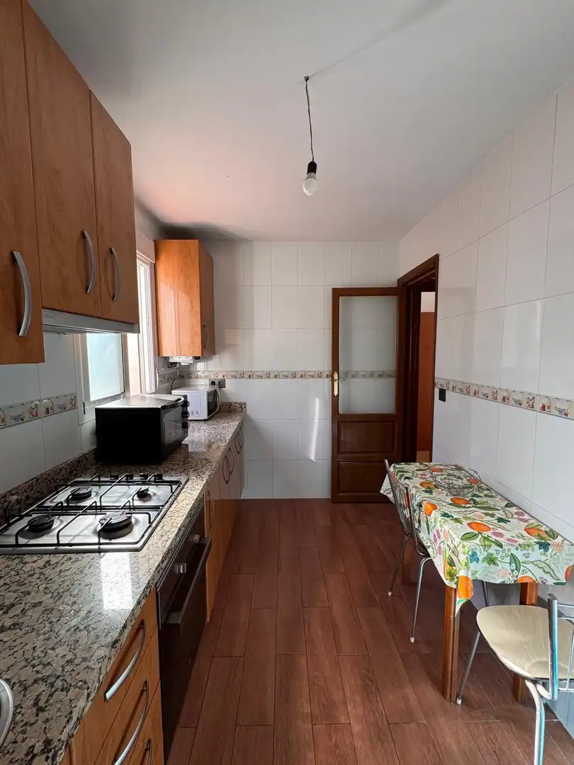 Piso de 85 m² en Granada