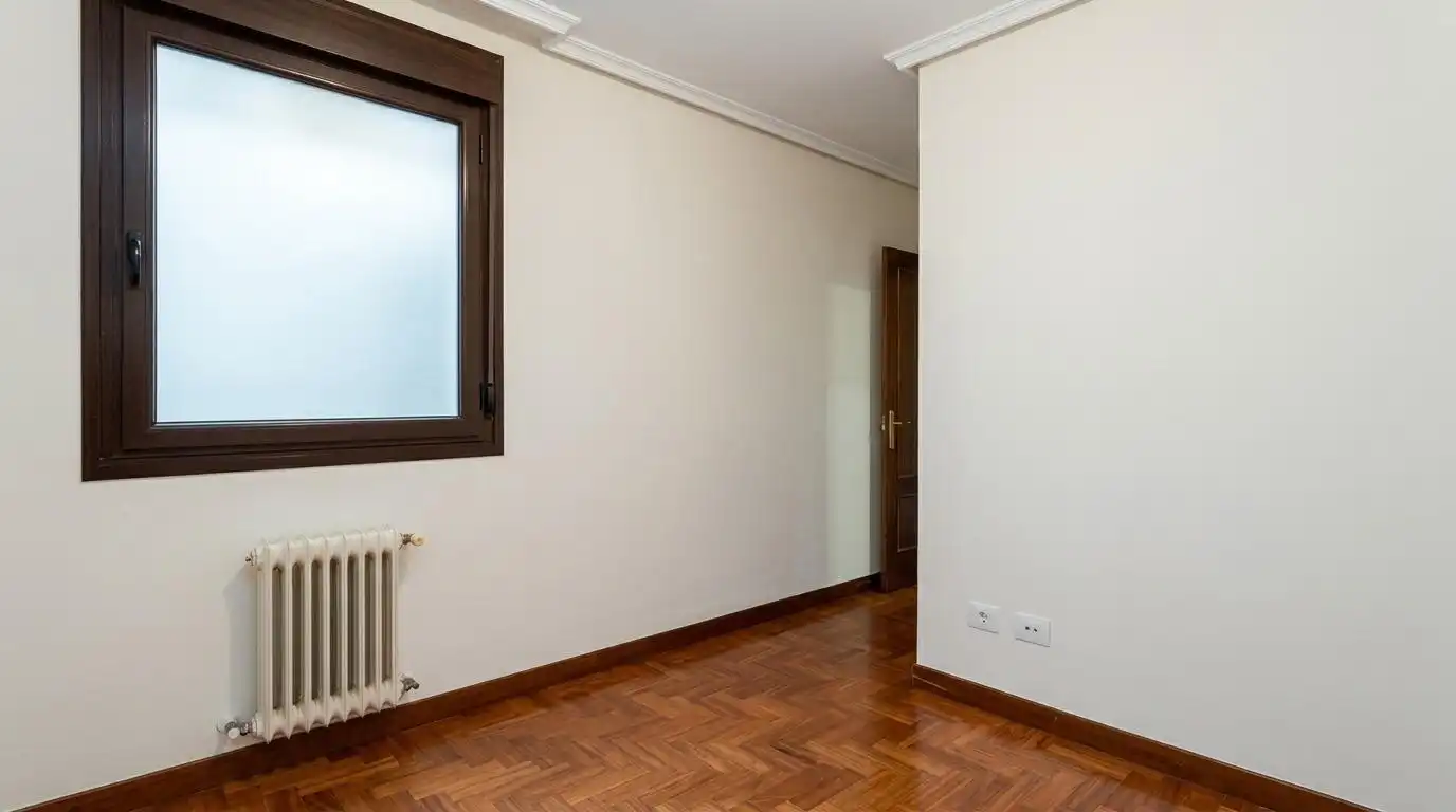 Piso de 85 m² en Oviedo