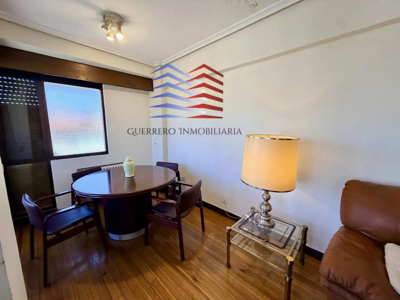 Piso de 130 m² en Ourense