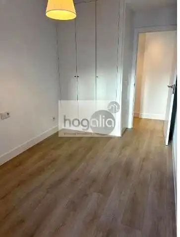 Piso de 95 m² en Sevilla