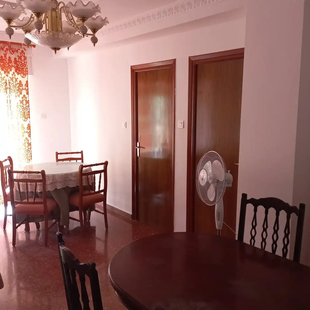 Habitación 100 m², Granada