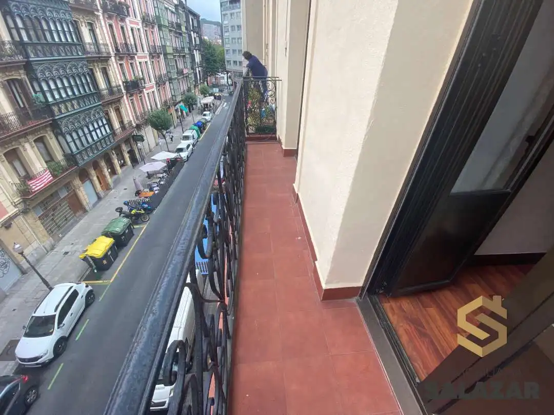 Wohnung 50 m² in Bilbao