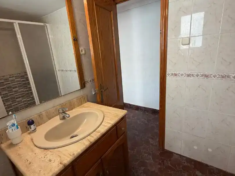 Piso de 75 m² en Almería