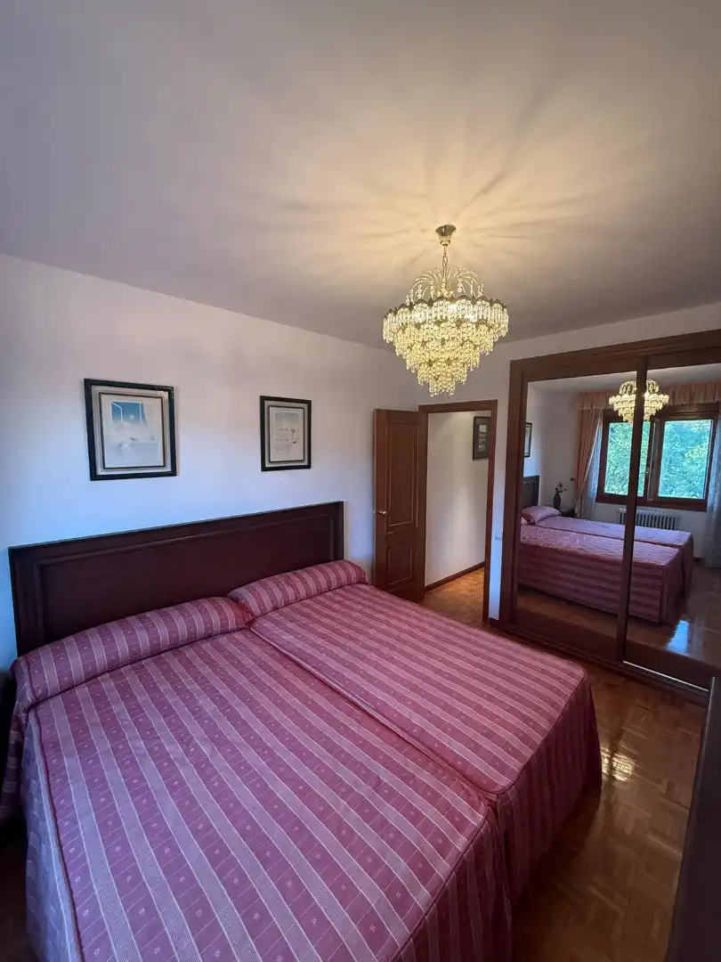 Appartement 97 m² à San Leonardo de Yagüe