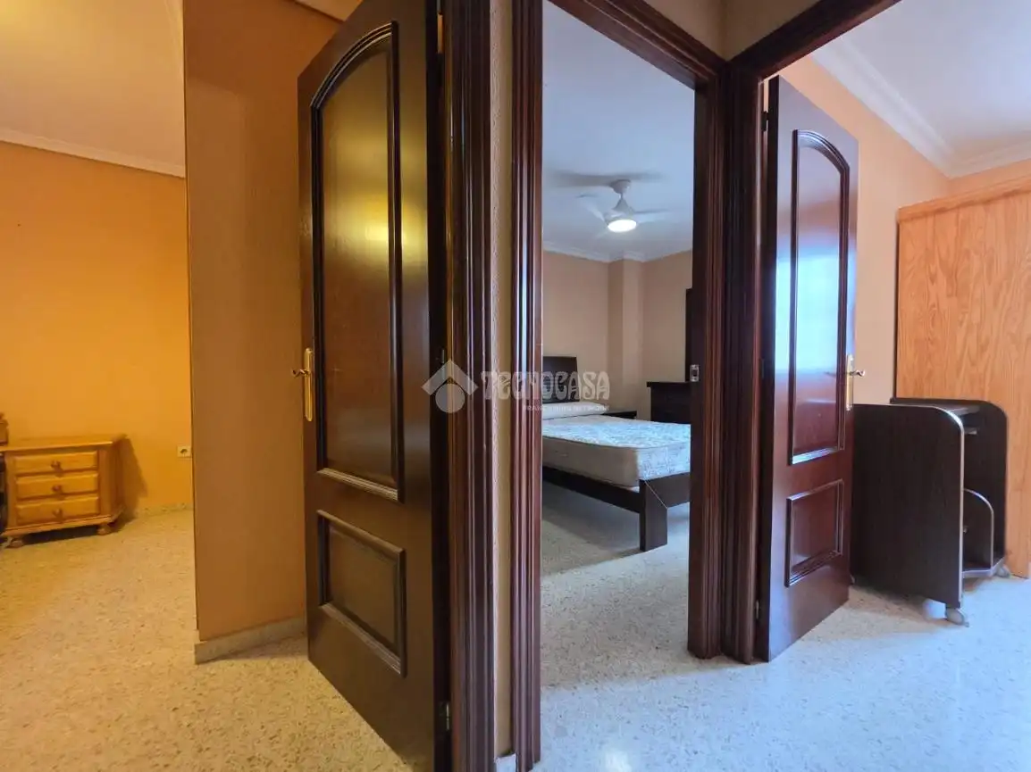 Piso de 90 m² en Sevilla