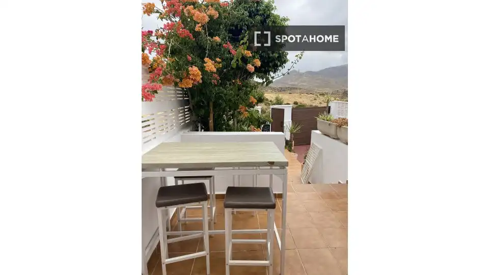 Habitación 219 m², Níjar