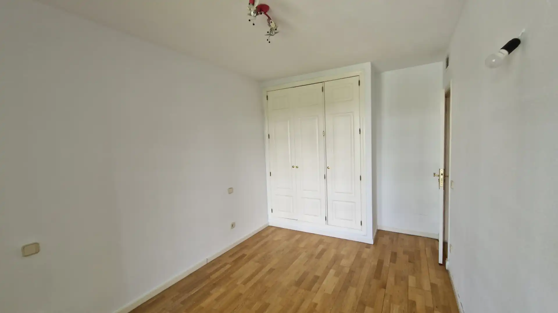 Haus 275 m² in Pozuelo de Alarcón