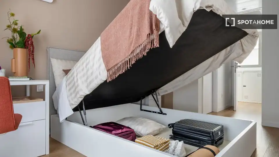 Habitació de lloguer, Madrid