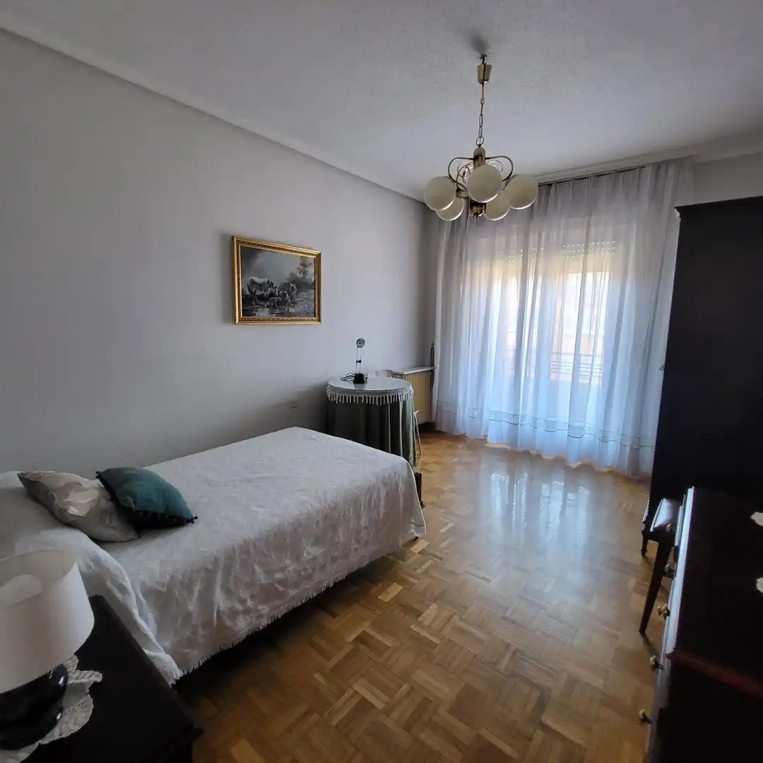 Piso de 110 m² en Ávila