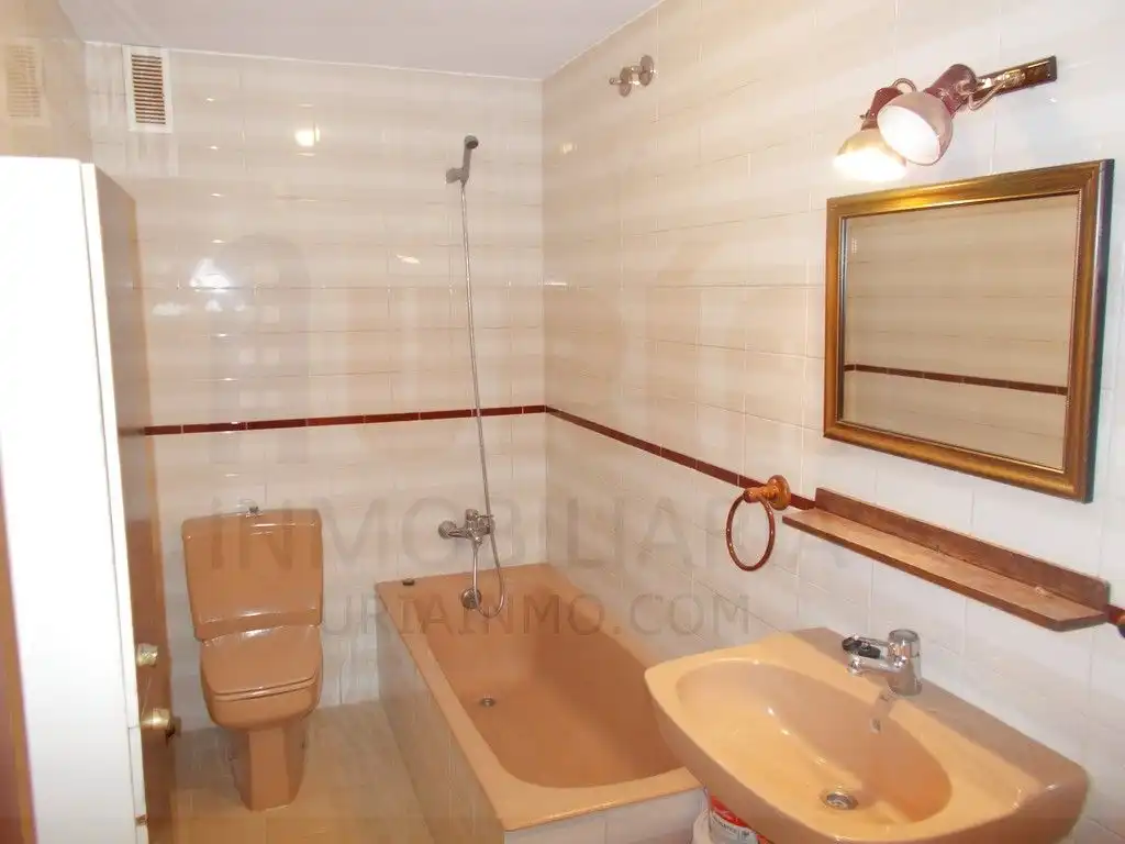 Pis de 40 m² a Oviedo