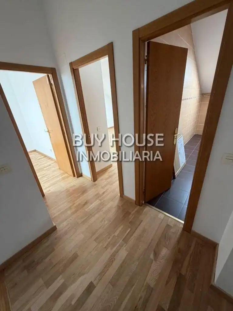 Piso de 103 m² en El Viso de San Juan