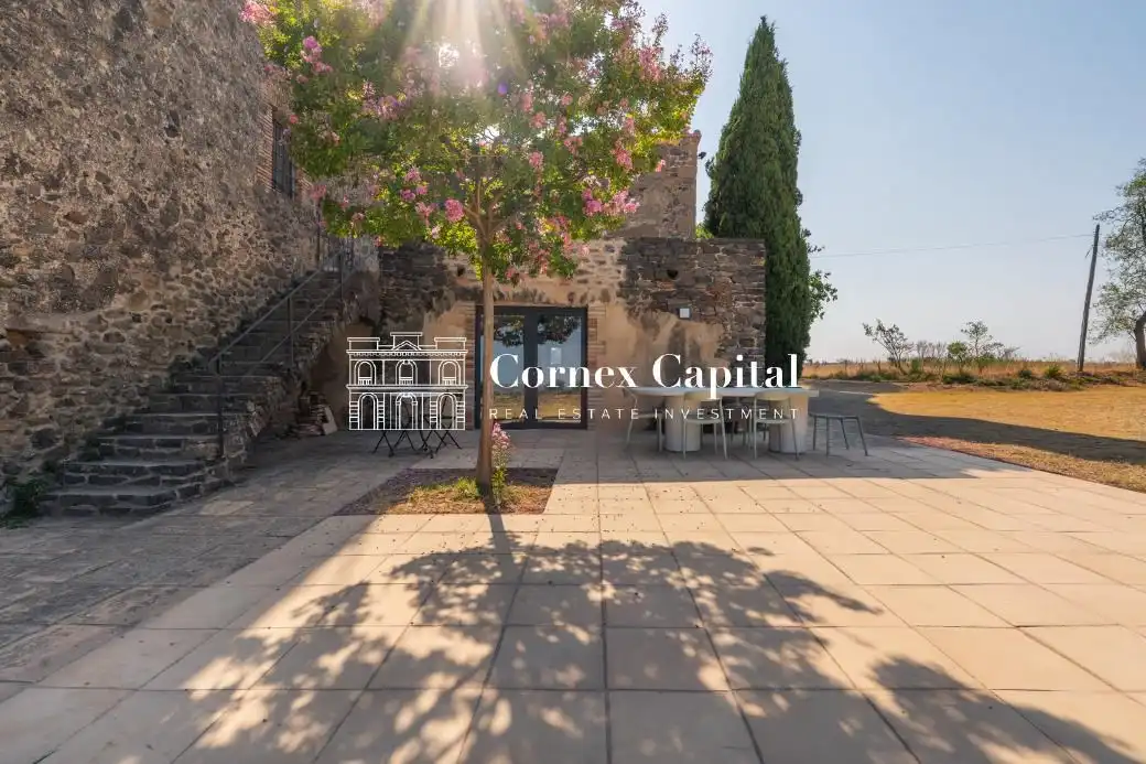 Casa de 1000 m² en Rupià