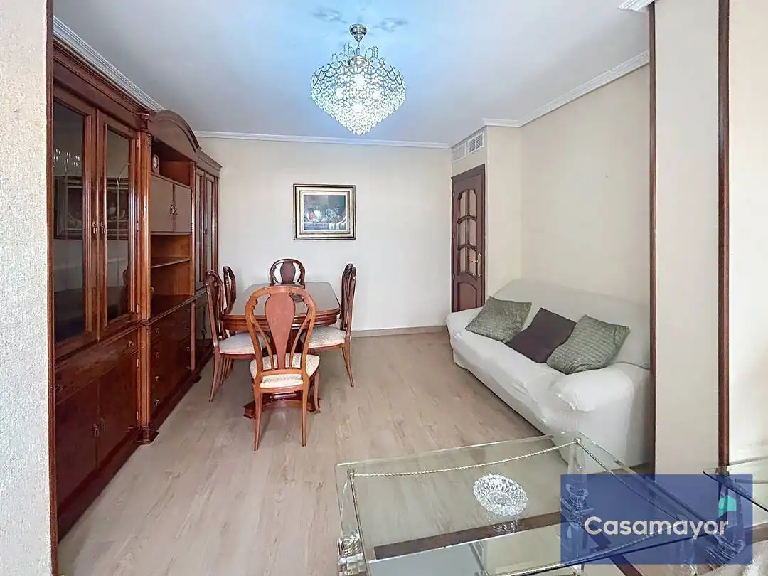 Piso de 95 m² en Alicante