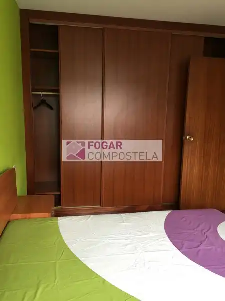 Piso de 90 m² en Santiago de Compostela