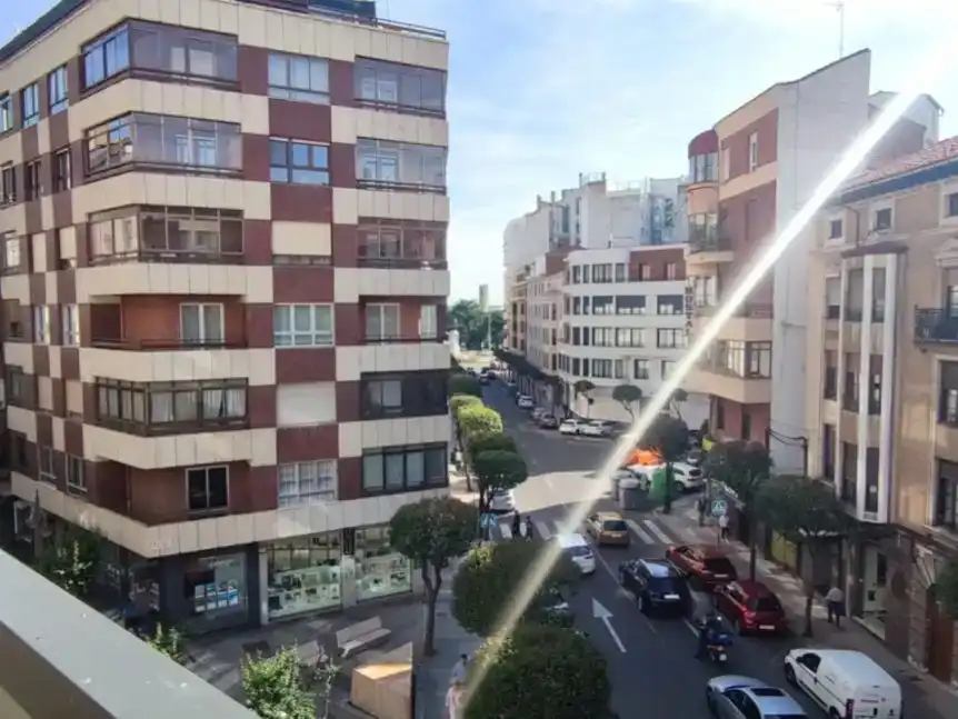 Piso de 156 m² en El Pedroso de la Armuña